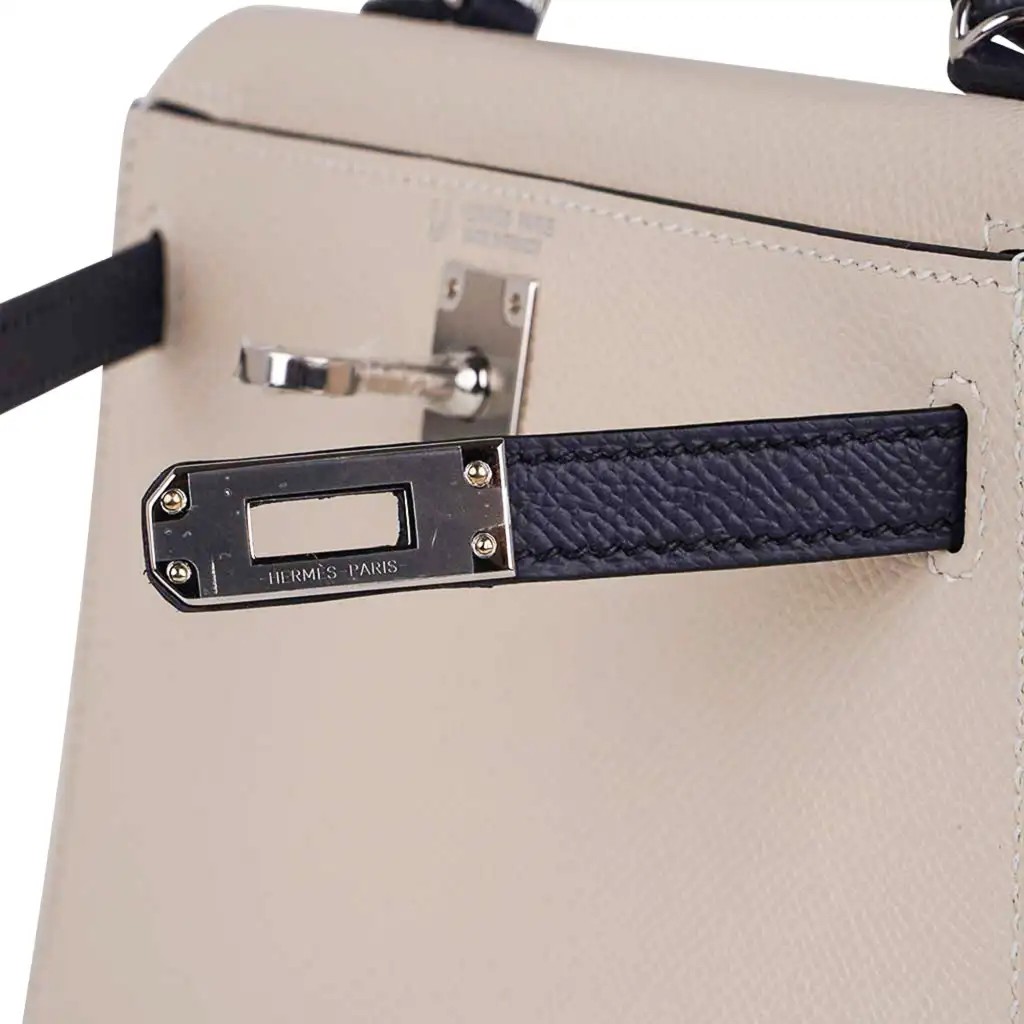 Hermes Special Order HSS Mini Kelly 20 Bag Sellier Craie & Blue Indigo Epsom Leather with Palladium Hardware - Image 5