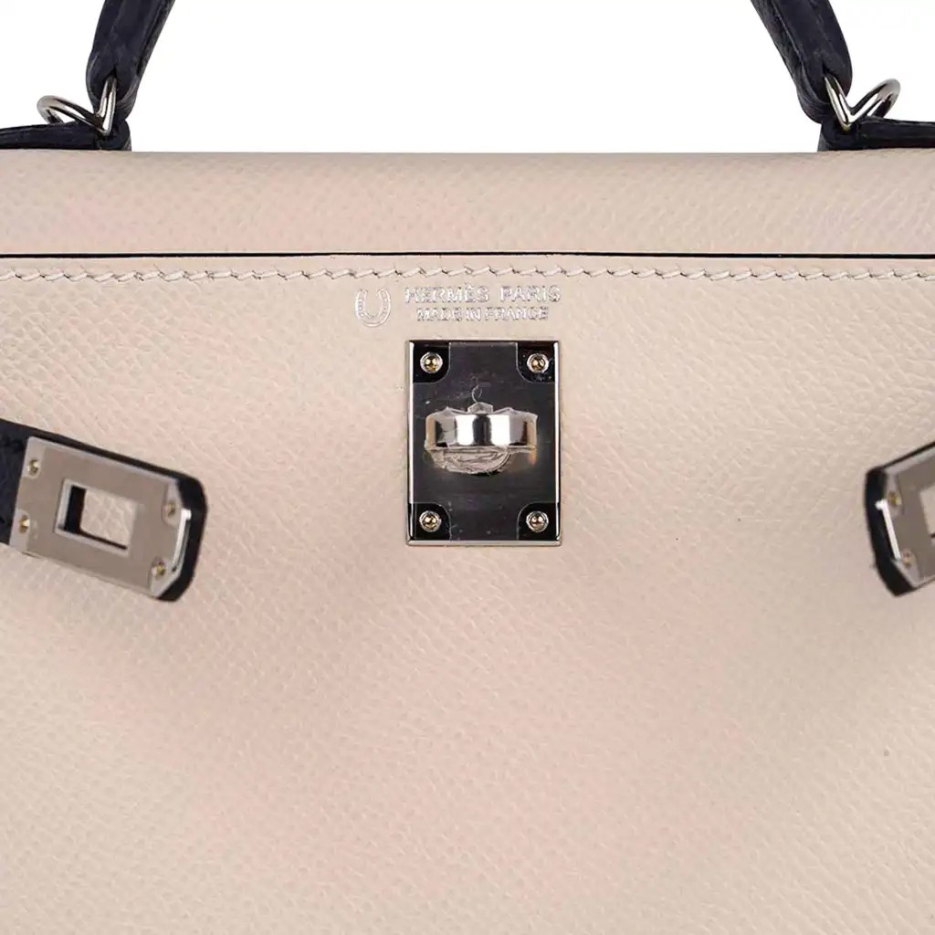 Hermes Special Order HSS Mini Kelly 20 Bag Sellier Craie & Blue Indigo Epsom Leather with Palladium Hardware - Image 6