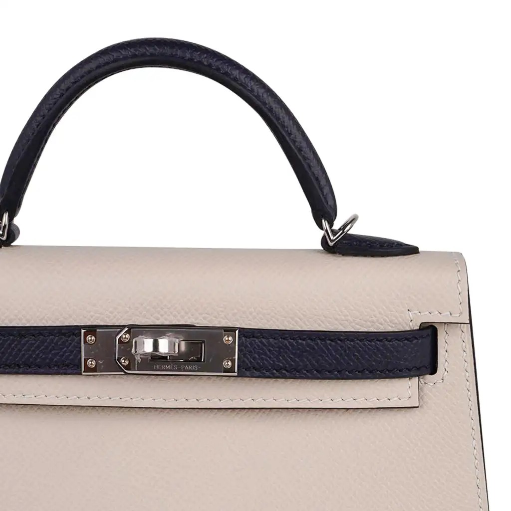 Hermes Special Order HSS Mini Kelly 20 Bag Sellier Craie & Blue Indigo Epsom Leather with Palladium Hardware - Image 7
