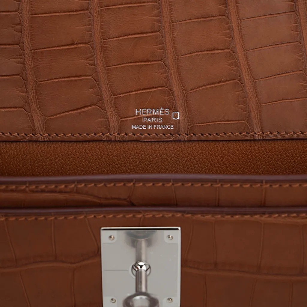 Hermes Kelly Depeches 25 Pouch Matte Gold Alligator with Palladium Hardware - Image 8